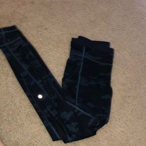 LULULEMON! Blue camp leggings RARE